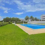 Eulalia With Pool And 5 Minutes From The דירה