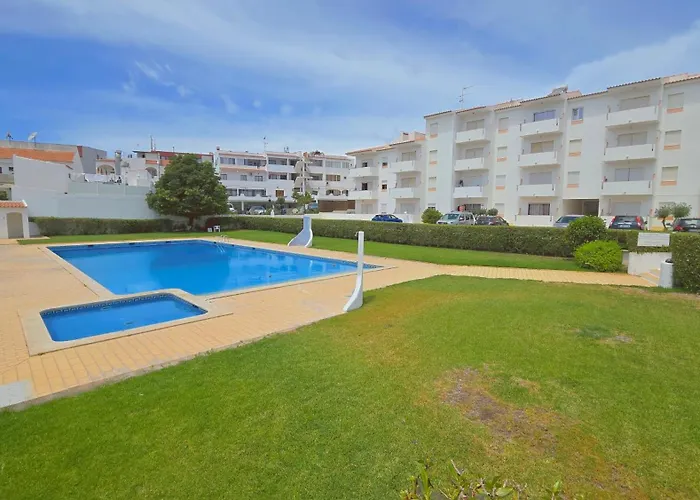 公寓 Eulalia With Pool And 5 Minutes From The